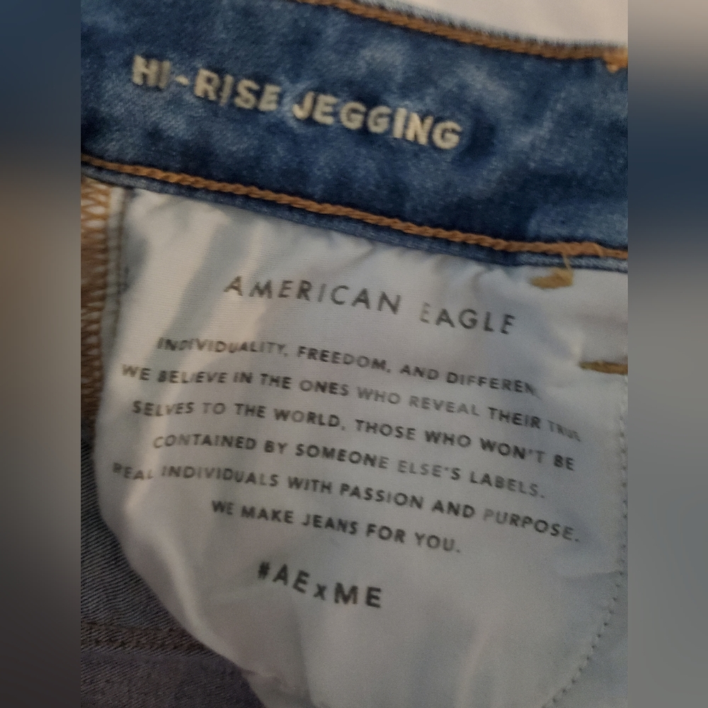 American Eagle high rise jegging - Picture 4 of 8